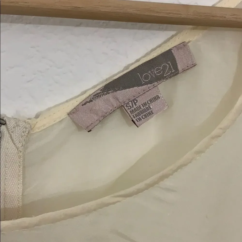 NWT Y2K Forever21 silk blend nude/bronze/cream top-S_3